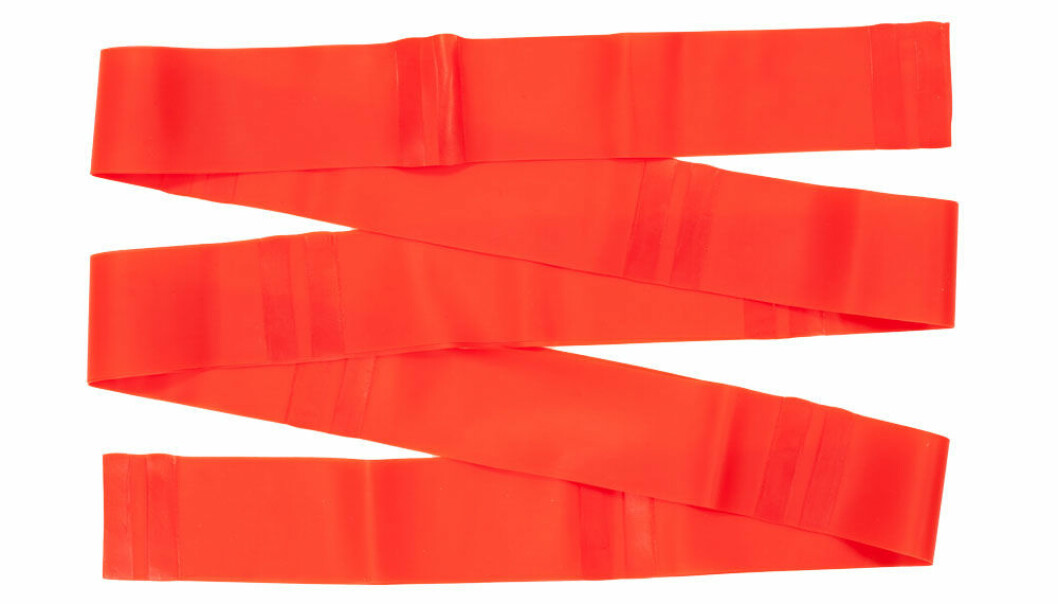 Rött gummiband.