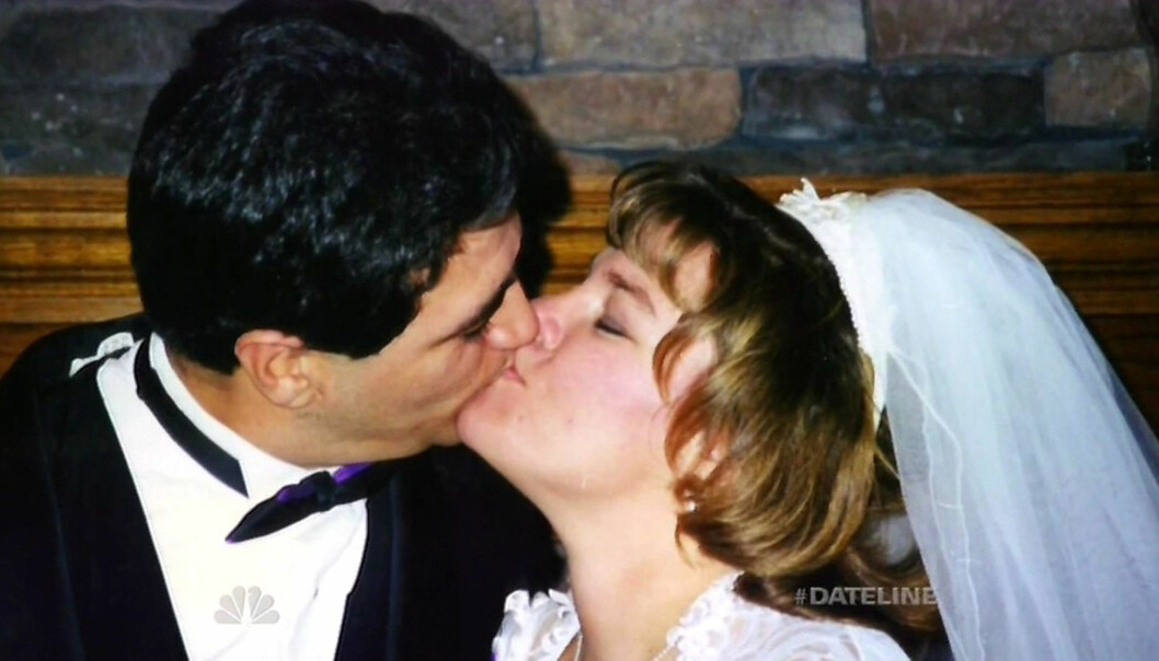 Russ och Betsy gifte sig efter bara tre månader. Familj och vänner tyckte att de var et perfekta paret. Russ och Betsy
