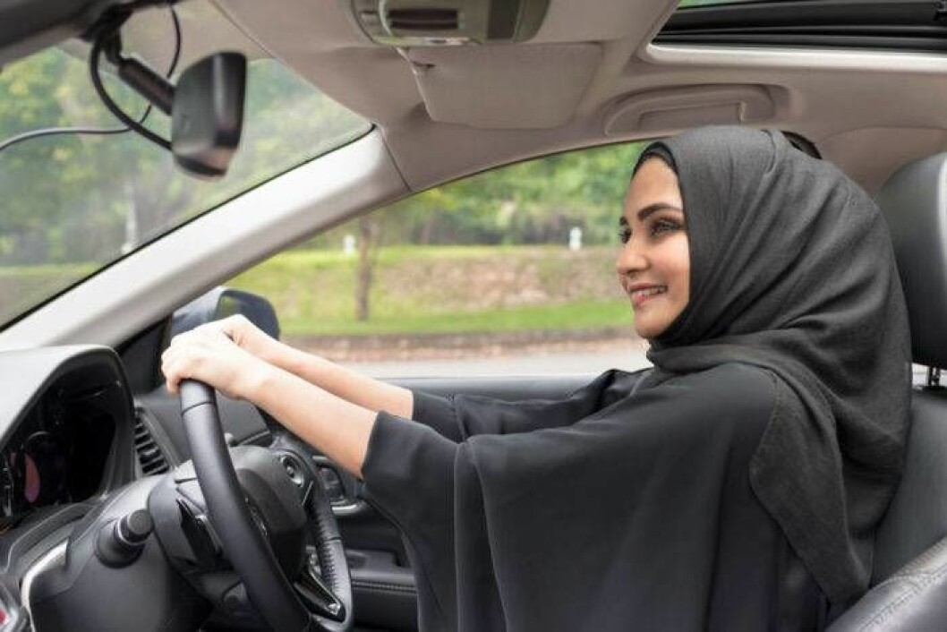 Saudiska kungahuset meddelade att kvinnor ska få lov att köra bil. Bild: IBL