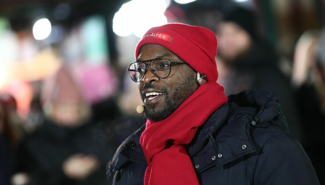 Kodjo Akolor hoppar in som vikarie för Oscar Zia som tvingats lämna Musikhjälpen.