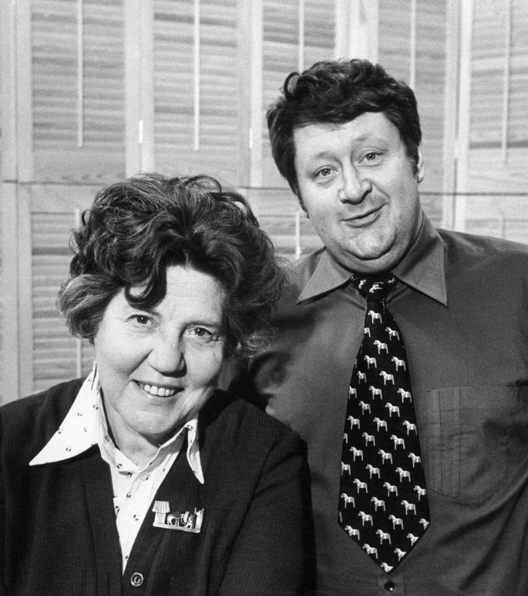 Ria Wägner och Lars-Gunnar Björklund var ett av radarparen i Sveriges Magasin från Göteborg. Bilden är tagen 1975.