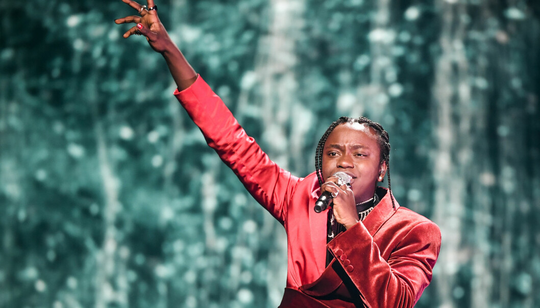 Tusse jobbar som bäst med ny musik – men när vi andra får ta del av den avslöjar han ännu inte. Tousin ”Tusse” Chiza tävlar i finalen av Melodifestivalen 2021.