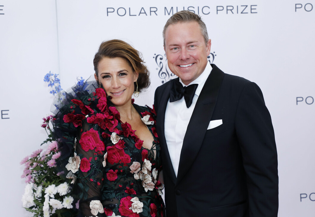 Jill Johnson och kärleken Mattias Elg på röda mattan inför Polarpriset år 2019.