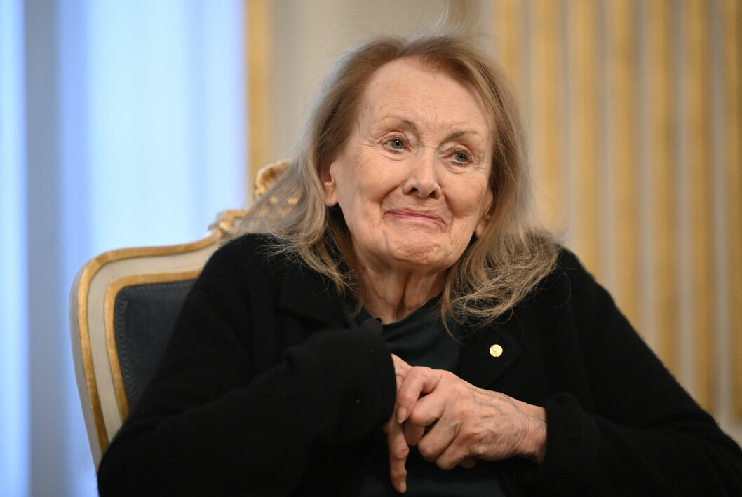 Franska författaren Annie Ernaux uppvisade en enorm glädje efter Svenska Akademiens tillkännagivande den 6 oktober 2022, när hon namngavs som vinnaren av Nobelpriset i litteratur. Franska författaren Annie Ernaux