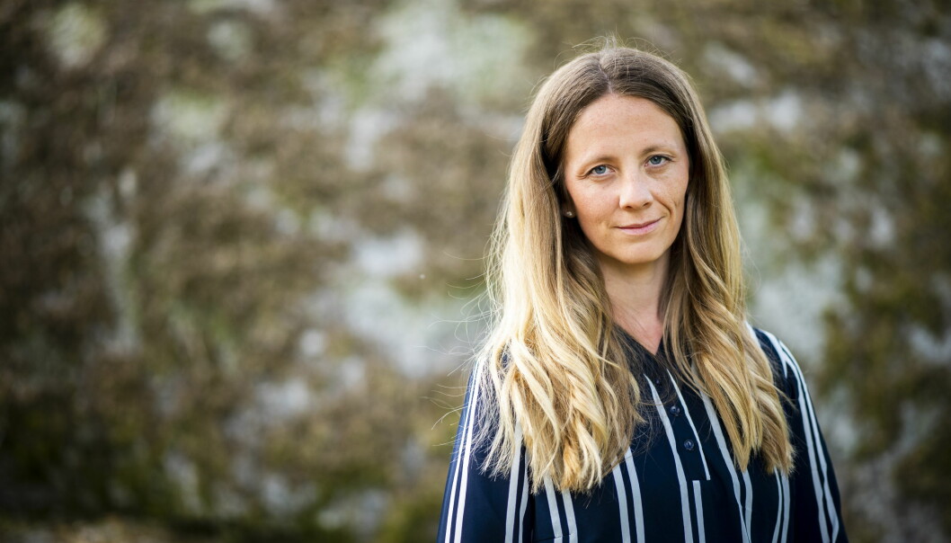 Porträttbild av Mathilda Hofling. Hon har långt ljust hår och blå ögon. Hon ser rakt in i kameran.