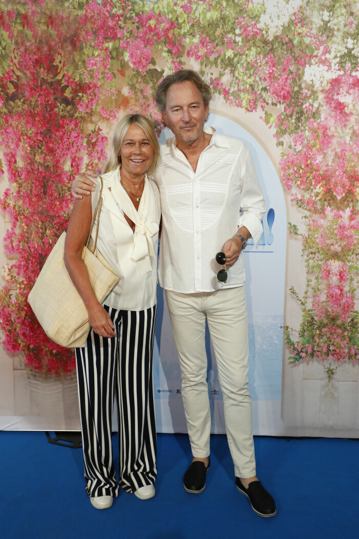 Tomas Ledin har varit gift med sin Marie sedan 1983, och paret har sönerna John och Theo tillsammans.