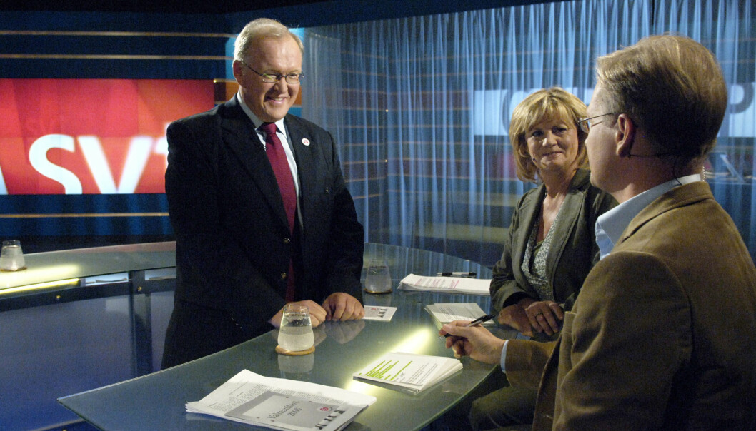 Marianne Rundström och kollegan Mats Knutsson med dåvarande statsminister Göran Persson vid en partiledarutfrågning 2006. Journalisten Marianne Rundström och kollegan Mats Knutsson med dåvarande statsminister Göran Persson vid en partiledarutfrågning 2006.