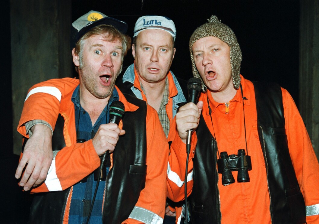 Tomas Norström alias Olle Marklund, Lennart Jähkel alias Sven-Erik Marklund och Jacob Nordenson alias Jan-Erik Marklund spelar de tre bröderna i <span class=" italic" data-lab-italic_desktop="italic">Pistvakt</span>.