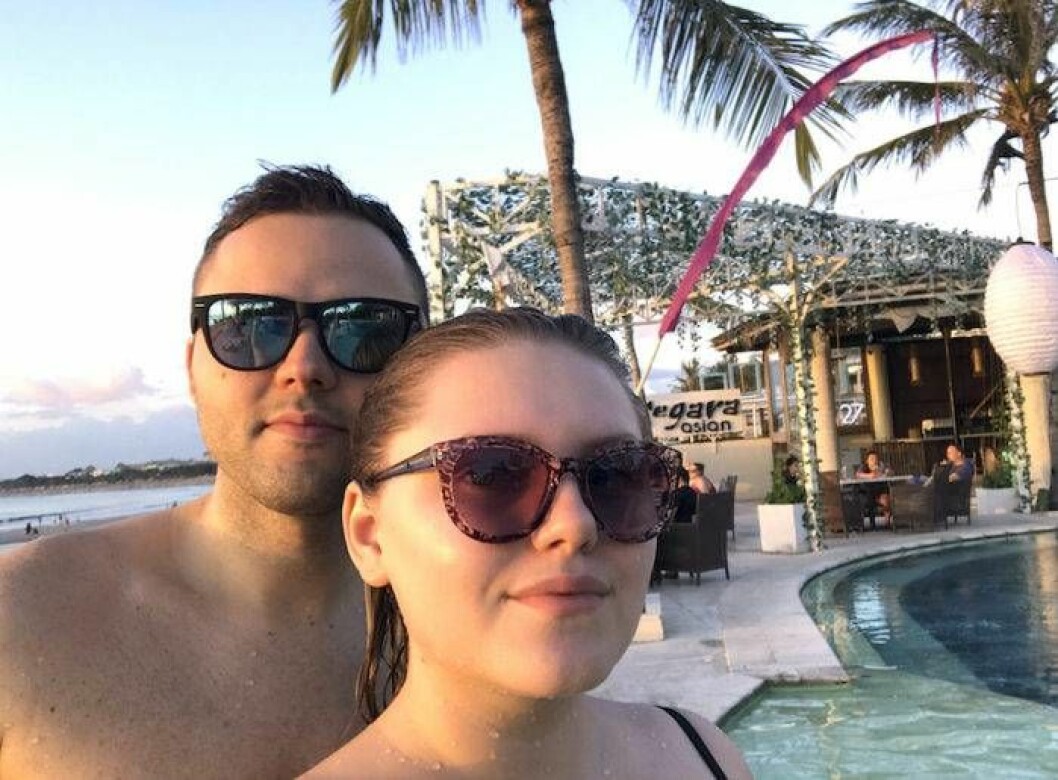 Den första tiden njöt paret av paradislivet i Indonesien.