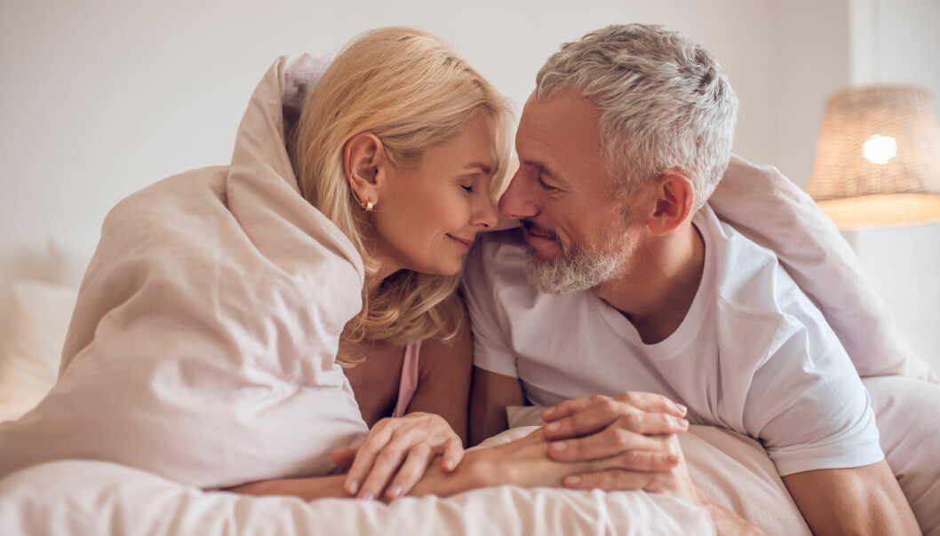 Ett par som har sex enligt den nya studien vilket gör sexet skönare för kvinnan.