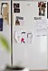 På Shirins kylskåp hänger en bild på henne och mamma Iman