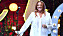 Shirley Clamp på scenen under inspelningen av Allsång på Skansen, Stockholm 2020.