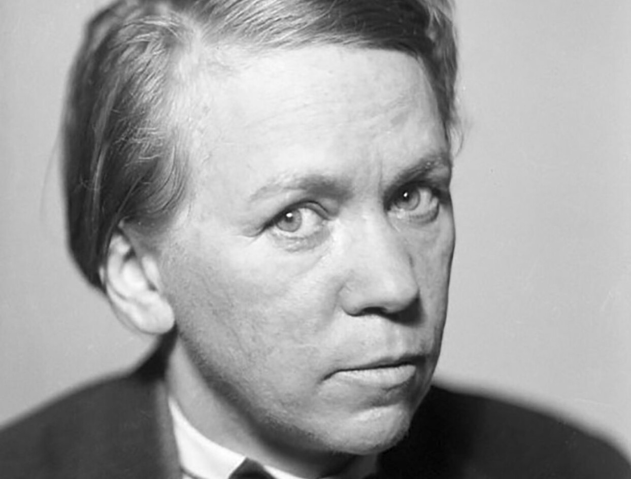Foto: Jan de Meyere Siri Derkert poserar för ett svart-vitt fotografi.