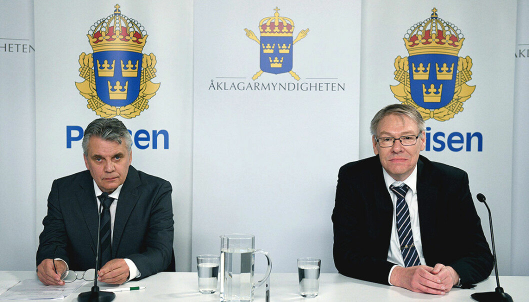Spaningsledare Hans Melander och chefsåklagare Krister Petersson håller digital presträff om Palmeutredningen Spaningsledare Hans Melander och chefsåklagare Krister Petersson håller digital presträff om Palmeutredningen