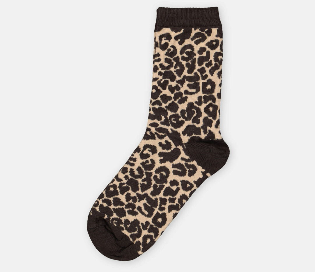 Strumpor med leopardmönster.