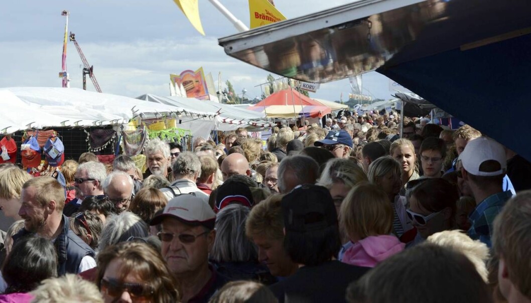 Folkliv på Kiviks marknad. Folkliv på Kiviks marknad