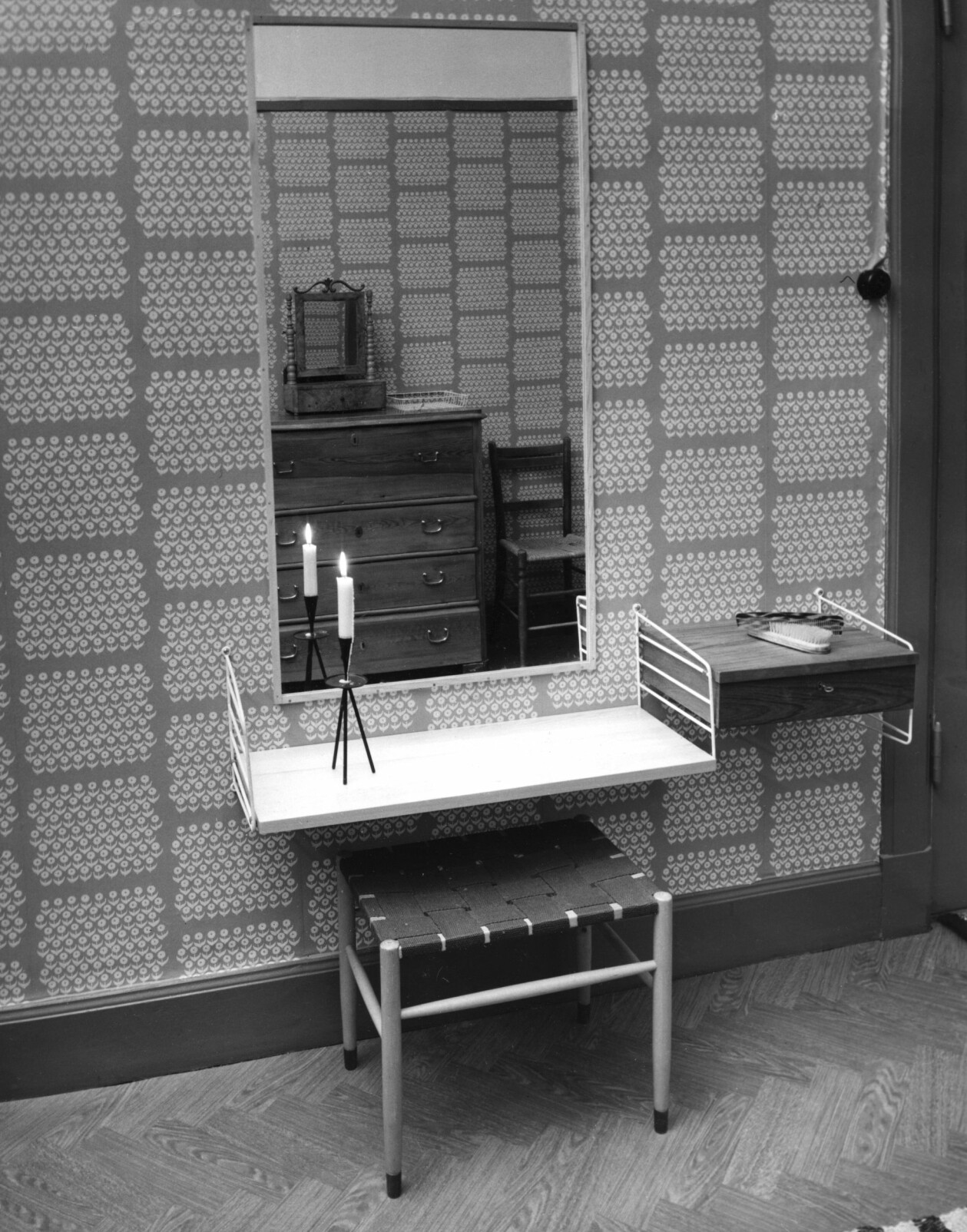 Tamburen hemma hos Nisse Strinning i Saltsjöbaden 1954.