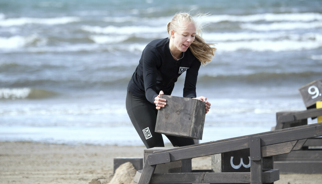 Tennisspelaren Johanna Larsson under inspelningen av <span class=" italic" data-lab-italic_desktop="italic">Mästarnas mästare</span> 2021. Tennisspelaren Johanna Larsson i Mästarnas mästare 2021.