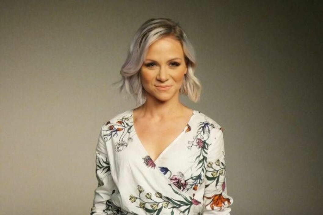 Theodora Larsson från Ensam mamma söker 2018.