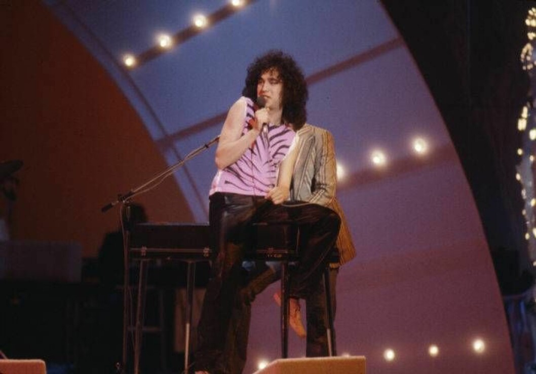 Rebellen Magnus Uggla uppträdde oväntat i melodifestivalen 1979. Bidraget ”Johnny the rocker” kom sist i tävlingen. Bild: IBL Magnus Uggla i Melodifestivalen.