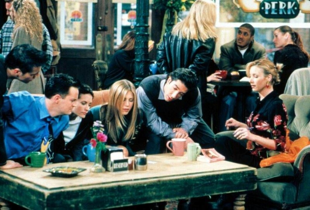 Central Perk i våra hjärtan. Vänner-gänget på Central Perk café