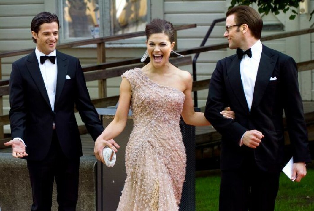 ”Men det var inte jag!” sa Carl Philip. Kronprinsessan Victoria, prins Carl Philip och prins Daniel.