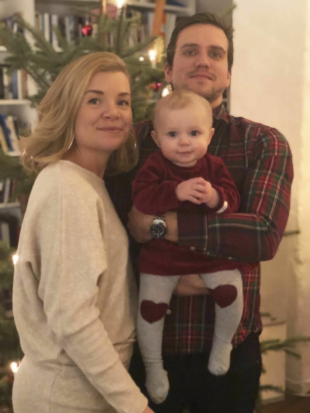 Zandra tillsammans med sambon Alfred och dottern Leonie. Foto: Privat Zandra med sambon Alfred och dottern Leonie